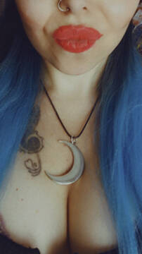 Public Photo of Darklovely_